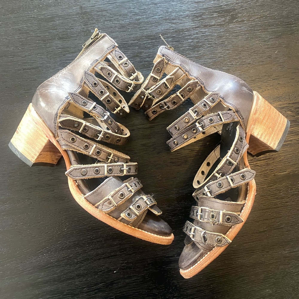 Freebird Cassandra sandals